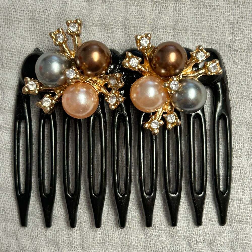 Assorted Vintage-Style Decorative Hair Combs and Clips Set - Picture 7 of 12